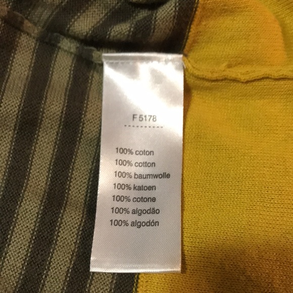 Lacoste v neck sweater - Picture 5 of 5